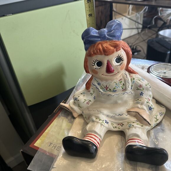 Raggedy Ann 8” Doll Hand Painted Ceramic Statue Sitting - Picture 1 of 6